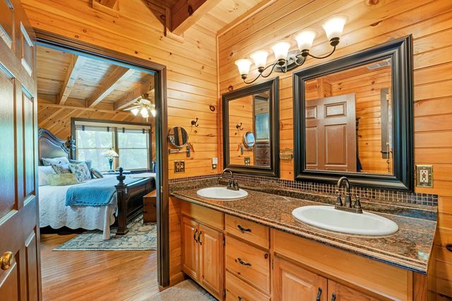 108 Wilscot Valley Drive, Morganton, GA 30560