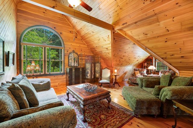 108 Wilscot Valley Drive, Morganton, GA 30560