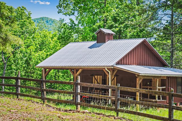 108 Wilscot Valley Drive, Morganton, GA 30560