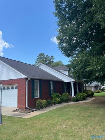 1802 Lillian Drive, Athens, AL 35611