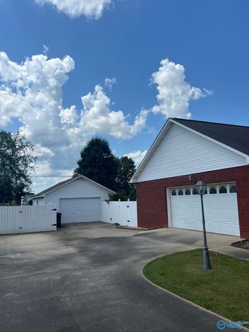 1802 Lillian Drive, Athens, AL 35611