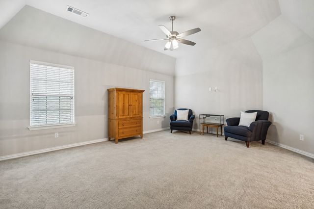 1104 Highpoint Way, Roanoke, TX 76262