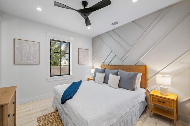 128 FILLMORE DRIVE, Sarasota, FL 34236