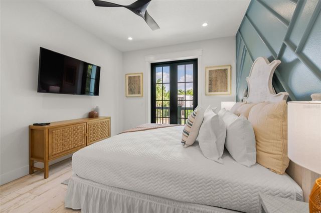 128 FILLMORE DRIVE, Sarasota, FL 34236