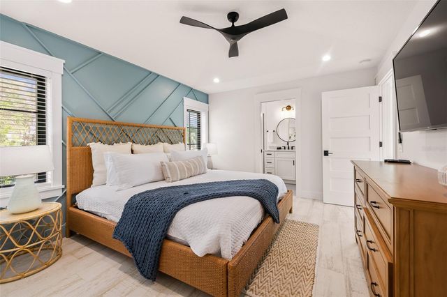 128 FILLMORE DRIVE, Sarasota, FL 34236