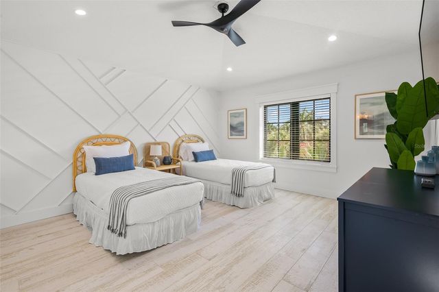 128 FILLMORE DRIVE, Sarasota, FL 34236