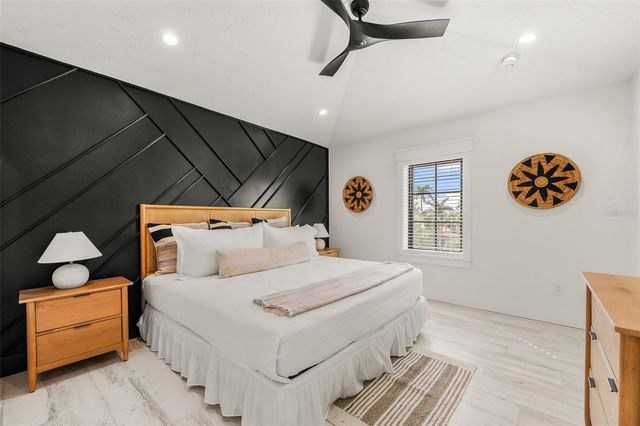 128 FILLMORE DRIVE, Sarasota, FL 34236