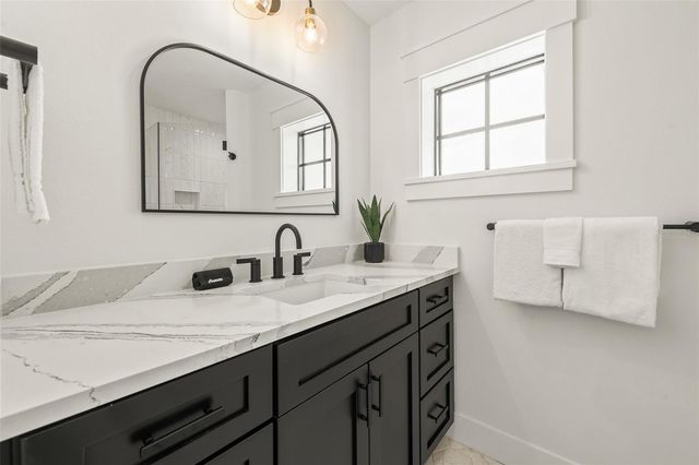 128 FILLMORE DRIVE, Sarasota, FL 34236