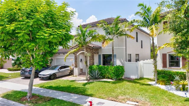 9400 W 35th Ln, Hialeah, FL 33018
