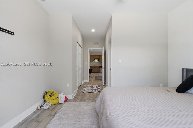 9400 W 35th Ln, Hialeah, FL 33018