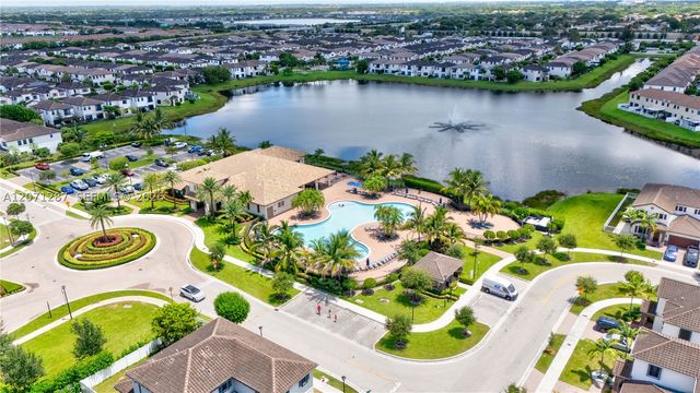 9400 W 35th Ln, Hialeah, FL 33018