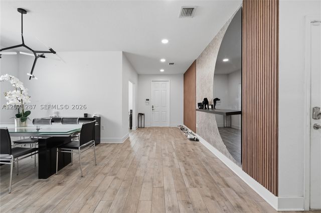 9400 W 35th Ln, Hialeah, FL 33018