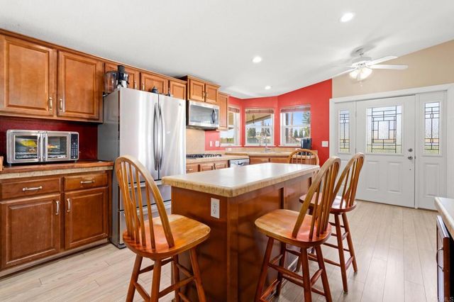 4660 N River Road 17, Oceanside, CA 92057