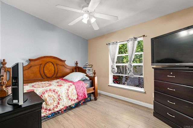 4660 N River Road 17, Oceanside, CA 92057