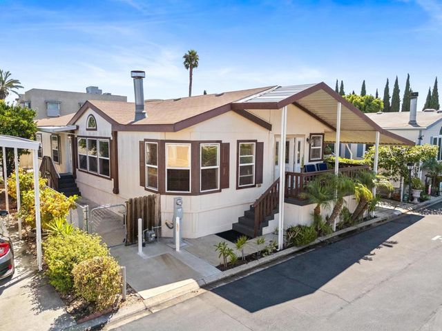 4660 N River Road 17, Oceanside, CA 92057