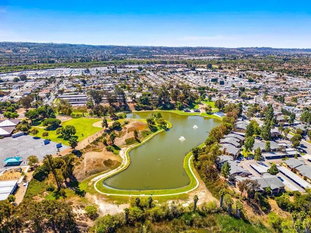 4660 N River Road 17, Oceanside, CA 92057