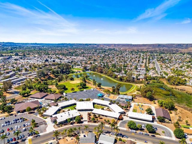 4660 N River Road 17, Oceanside, CA 92057