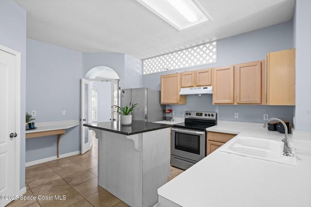 1850 Emerald Green Circle, Oviedo, FL 32765