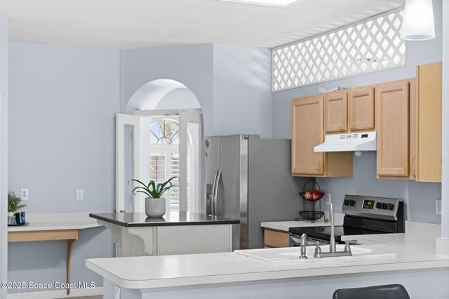 1850 Emerald Green Circle, Oviedo, FL 32765