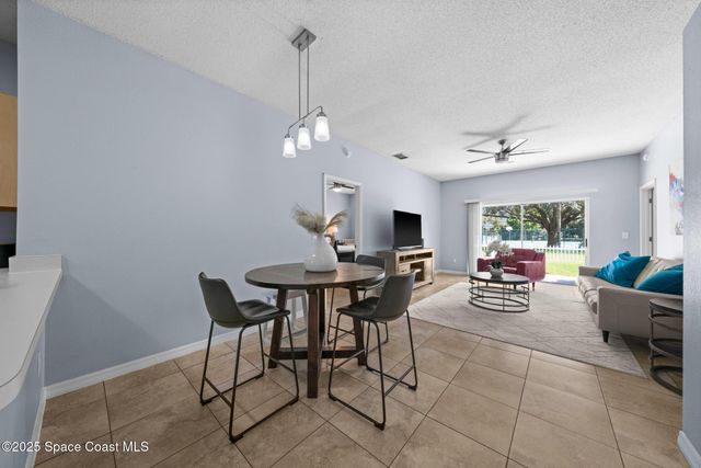 1850 Emerald Green Circle, Oviedo, FL 32765