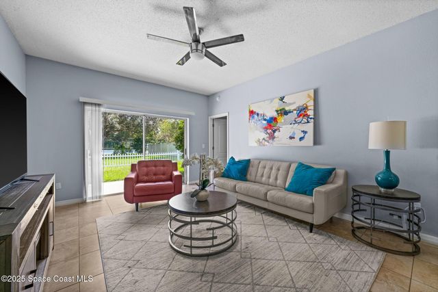 1850 Emerald Green Circle, Oviedo, FL 32765