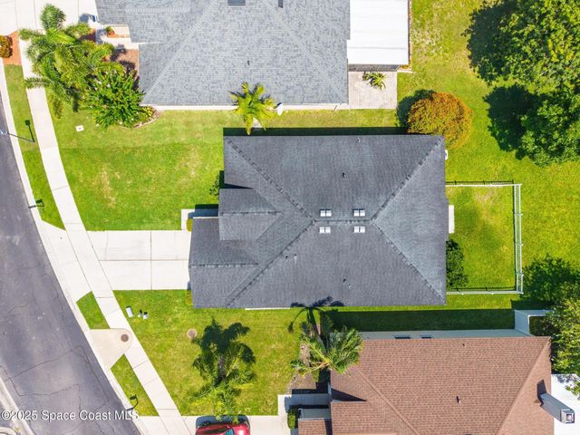 1850 Emerald Green Circle, Oviedo, FL 32765