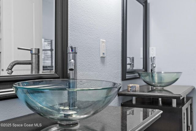 1850 Emerald Green Circle, Oviedo, FL 32765