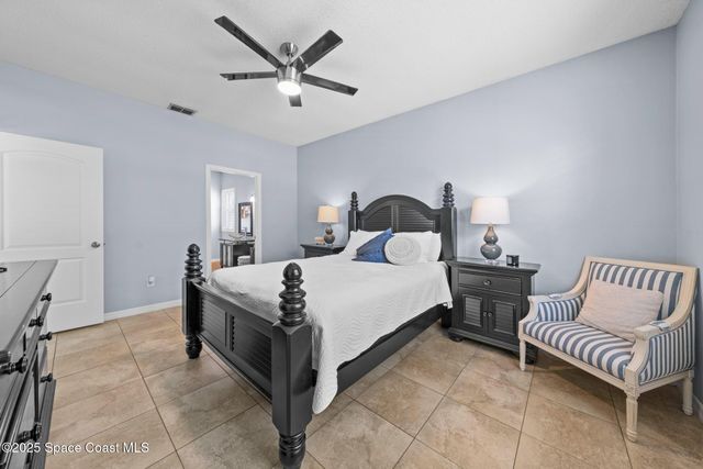 1850 Emerald Green Circle, Oviedo, FL 32765