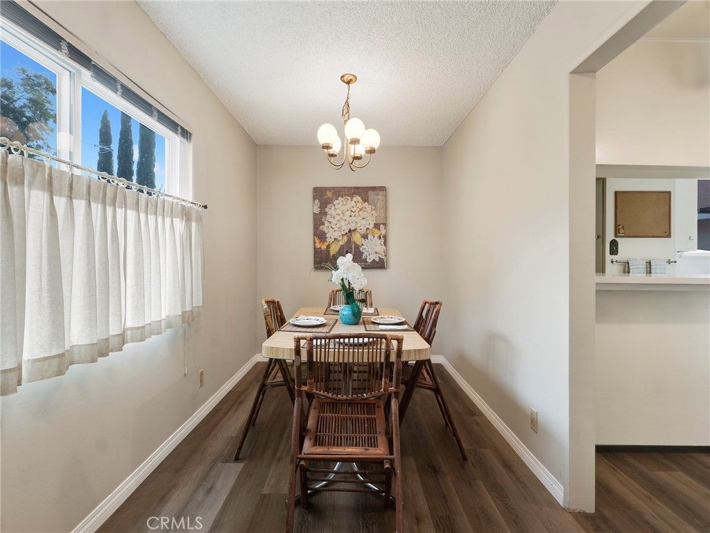Image 12 of property listing at 8043 Rhodes, North Hollywood, CA 91605