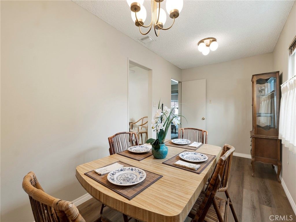 Image 13 of property listing at 8043 Rhodes, North Hollywood, CA 91605