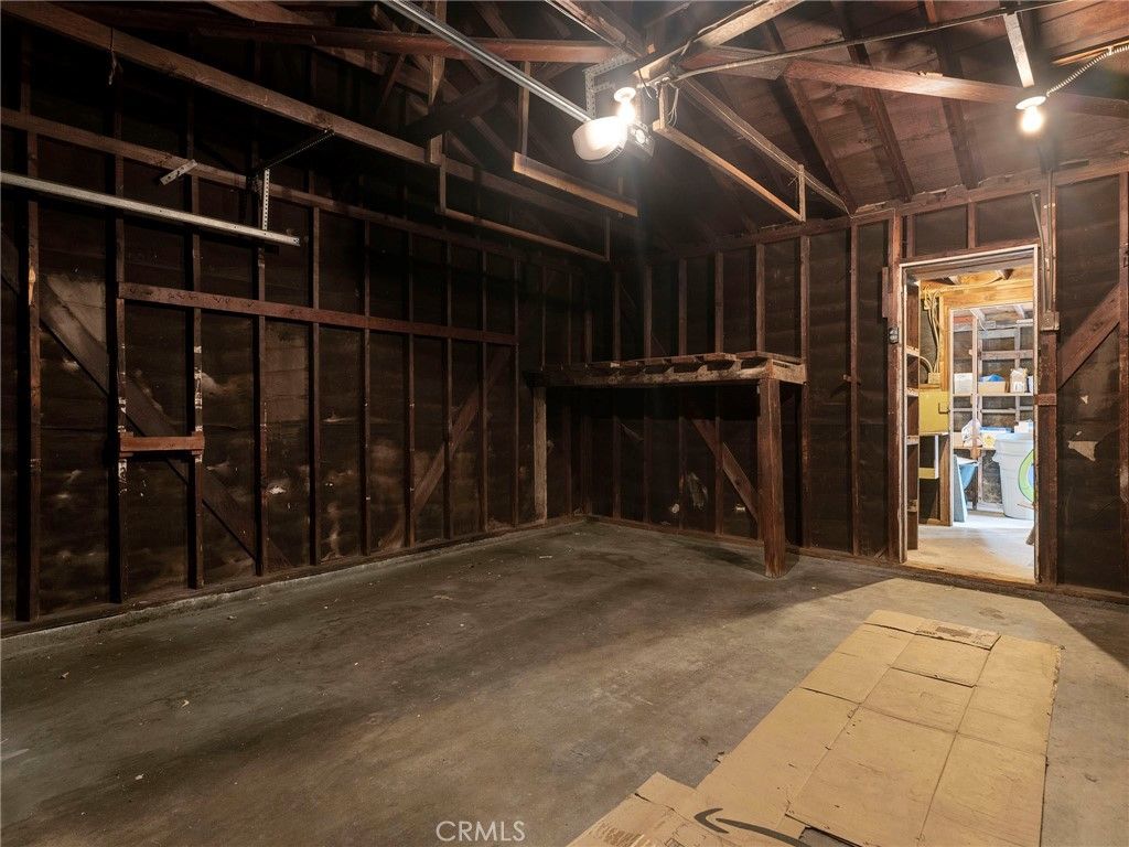 Image 46 of property listing at 8043 Rhodes, North Hollywood, CA 91605