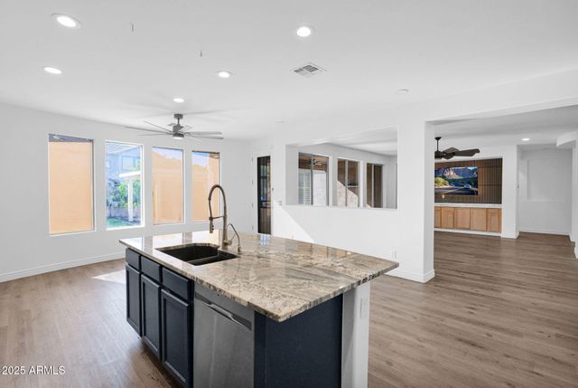 15343 W VENTURA Street, Surprise, AZ 85379