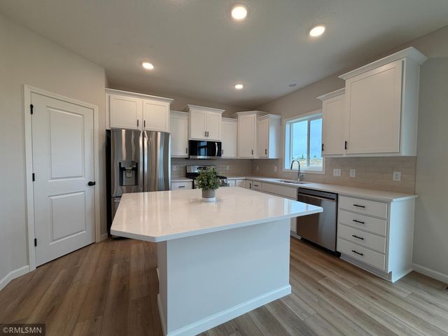 10816 165th Avenue NW, Elk River, MN 55330