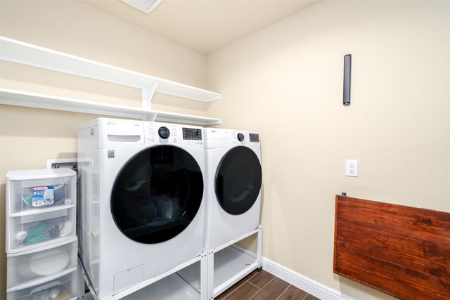 1907 Heritage Court, Cleburne, TX 76033