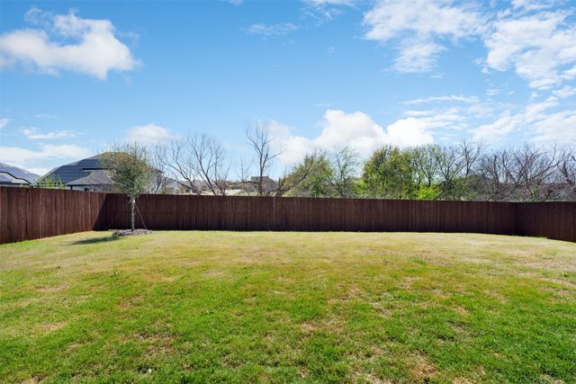 1907 Heritage Court, Cleburne, TX 76033
