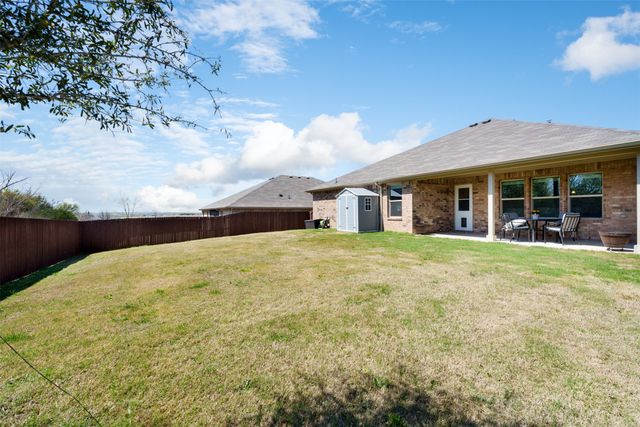 1907 Heritage Court, Cleburne, TX 76033