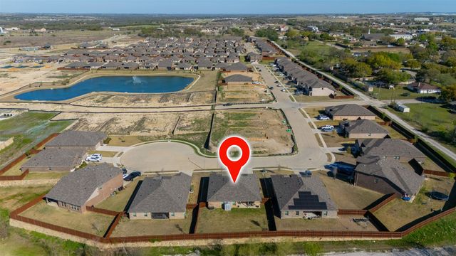 1907 Heritage Court, Cleburne, TX 76033