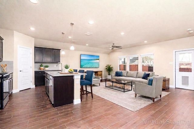 1907 Heritage Court, Cleburne, TX 76033