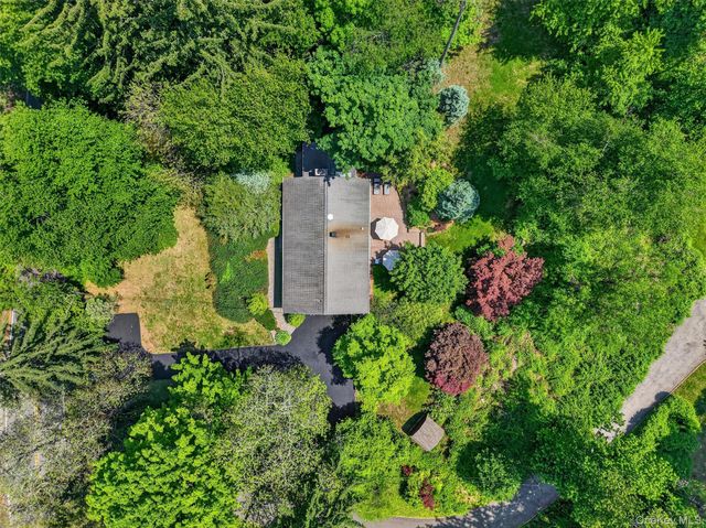 24 Watch Hill Road, Croton-on-hudson, NY 10520