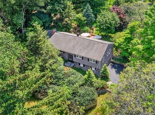 24 Watch Hill Road, Croton-on-hudson, NY 10520