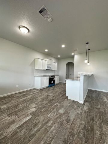 5819 Golden Cove Road, Cove, TX 77523