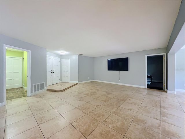 6193 VALERIAN BOULEVARD, Orlando, FL 32819