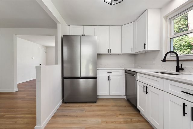 6424 Swan Dr, Verona, PA 15147