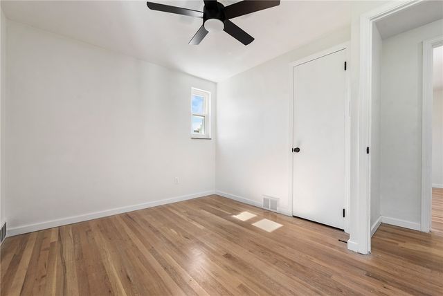 6424 Swan Dr, Verona, PA 15147