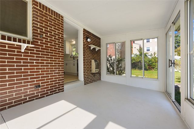 6424 Swan Dr, Verona, PA 15147