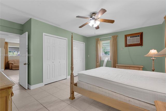 2322 SW 128th Avenue, Miami, FL 33175