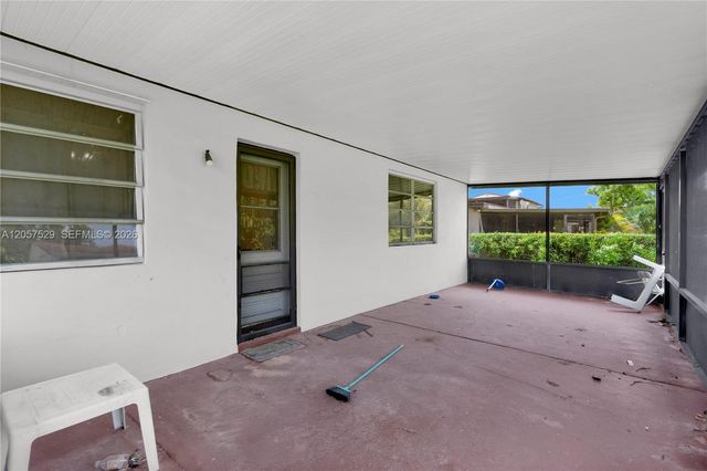 2322 SW 128th Avenue, Miami, FL 33175