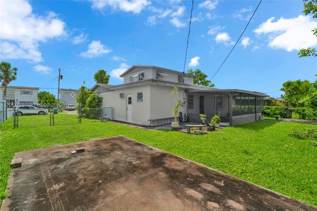 2322 SW 128th Avenue, Miami, FL 33175