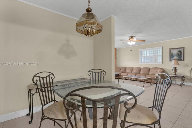 2322 SW 128th Avenue, Miami, FL 33175