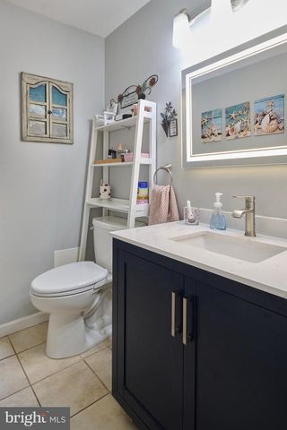 681 BERKSHIRE DR, State College, PA 16803